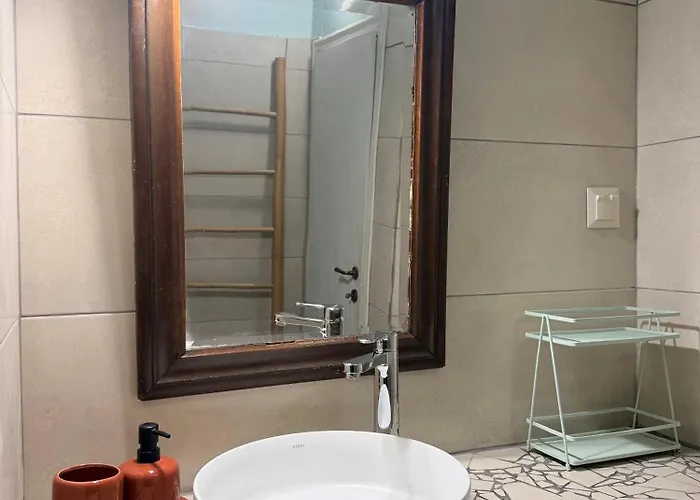 Apartament Anefos *